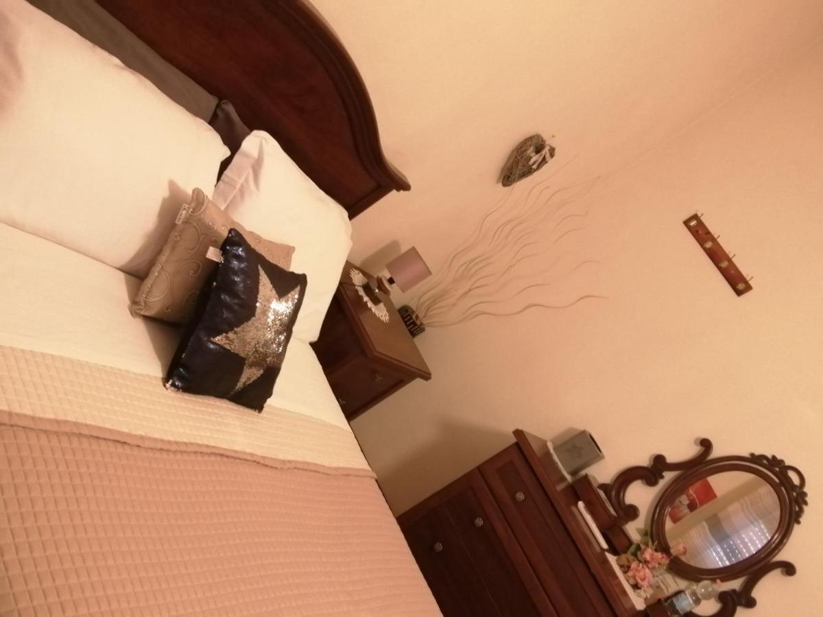 Felix House Bed & Breakfast Codevilla Dış mekan fotoğraf