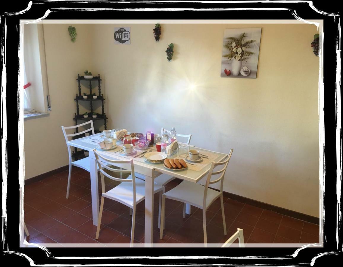 Felix House Bed & Breakfast Codevilla Dış mekan fotoğraf